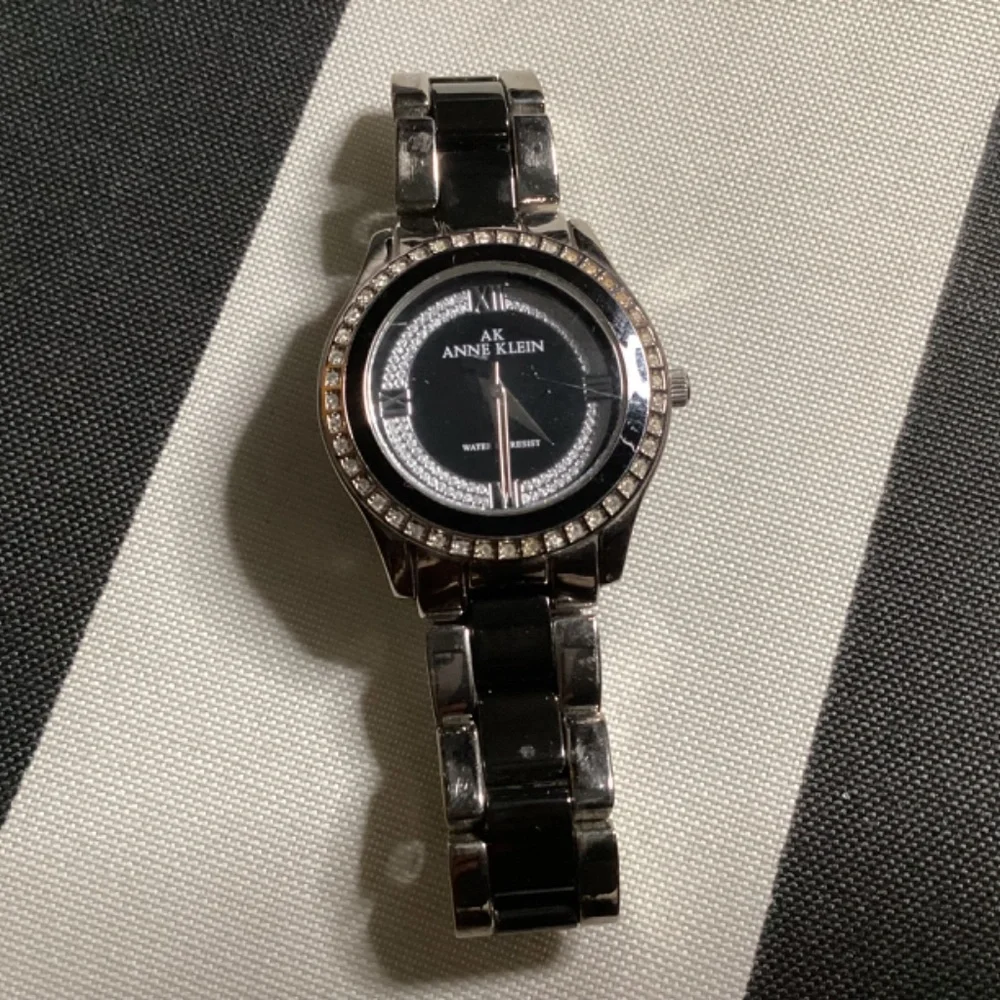 Anne Klein anne klein